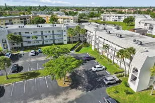 8510 Sunrise Lakes Blvd, Sunrise, FL 33322 - Photo 21