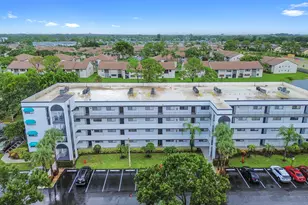 4725 Lucerne Lakes Blvd E, Lake Worth, FL 33467 - Photo 1