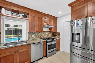520 SE 14th St, Pompano Beach, FL 33060 - Photo 13