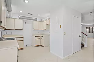 6151 Riverwalk Ln, Jupiter, FL 33458 - Photo 11