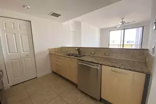 511 Lucerne Ave, Lake Worth Beach, FL 33460 - Photo 11