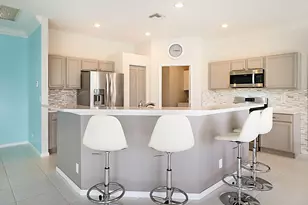 1422 Fairway Cir, Greenacres, FL 33413 - Photo 9