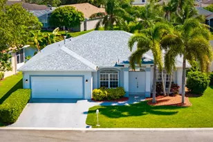 1422 Fairway Cir, Greenacres, FL 33413 - Photo 25