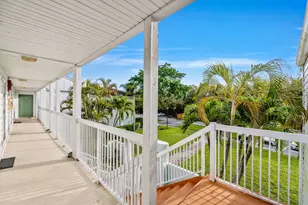 286 Cypress Point Dr, Palm Beach Gardens, FL 33418 - Photo 13