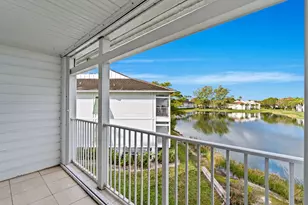 286 Cypress Point Dr, Palm Beach Gardens, FL 33418 - Photo 11