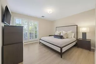4 Country Club Cir, Village of Golf, FL 33436 - Photo 21