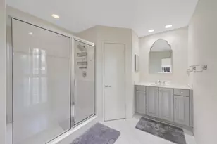 4 Country Club Cir, Village of Golf, FL 33436 - Photo 23