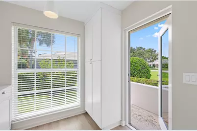 4 Country Club Circle, Village of Golf, FL 33436 - Photo 15