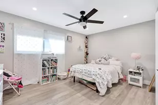 301 Lake Shore Dr, Lake Park, FL 33403 - Photo 29