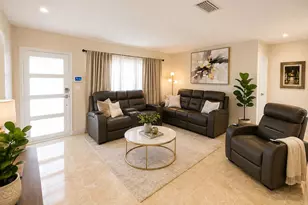 1008 N 75th Ave, Hollywood, FL 33024 - Photo 1