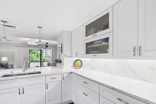 1117 Marine Way E, North Palm Beach, FL 33408 - Photo 11