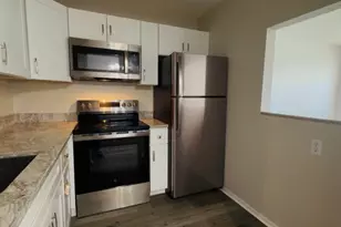 43 Easthampton B, West Palm Beach, FL 33417 - Photo 11