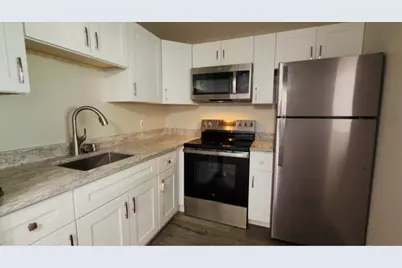 43 Easthampton B, West Palm Beach, FL 33417 - Photo 5
