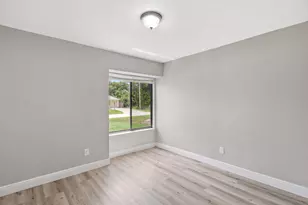 4057 SW Haycroft St, Port Saint Lucie, FL 34953 - Photo 17