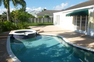 22258 SW 98th Pl, Cutler Bay, FL 33190 - Photo 11