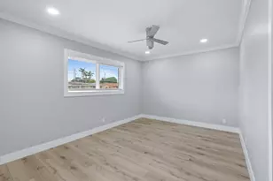 2775 NE 5th Ave, Boca Raton, FL 33431 - Photo 13