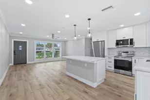 2775 NE 5th Ave, Boca Raton, FL 33431 - Photo 3