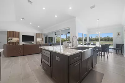 11170 Boca Woods Lane, Boca Raton, FL 33428 - Photo 5