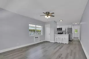 112 Sandal Ln, Palm Beach Shores, FL 33404 - Photo 3
