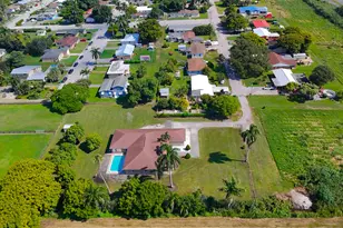 173 S Greenstar Ave, Pahokee, FL 33476 - Photo 11