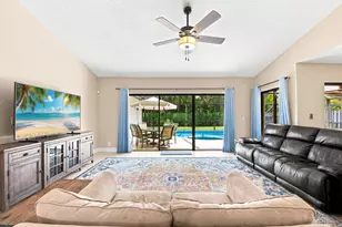 10666 NW 2nd Pl, Coral Springs, FL 33071 - Photo 7