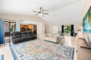 10666 NW 2nd Pl, Coral Springs, FL 33071 - Photo 7