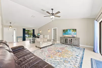 10666 NW 2nd Place, Coral Springs, FL 33071 - Photo 9
