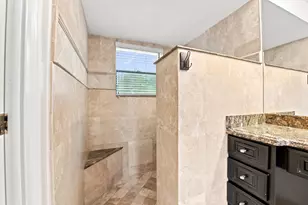 10666 NW 2nd Pl, Coral Springs, FL 33071 - Photo 25