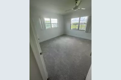 165 Brighton D #165, Boca Raton, FL 33434 - Photo 5