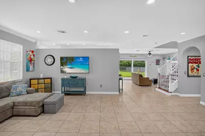 9135 Dupont Place, Wellington, FL 33414 - Photo 5