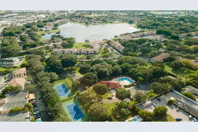 2900 Olivewood Terrace #201, Boca Raton, FL 33431 - Photo 15