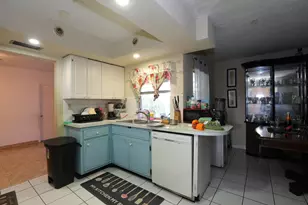 3132 NW 39th Ct, Lauderdale Lakes, FL 33309 - Photo 7