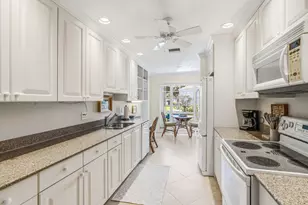 300 Harbour Dr, Vero Beach, FL 32963 - Photo 15