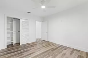 11311 Pond View Dr, Wellington, FL 33414 - Photo 11
