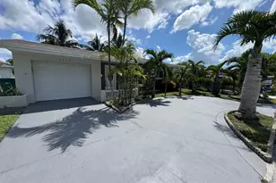 4717 NW 49th Pl, Tamarac, FL 33319 - Photo 17