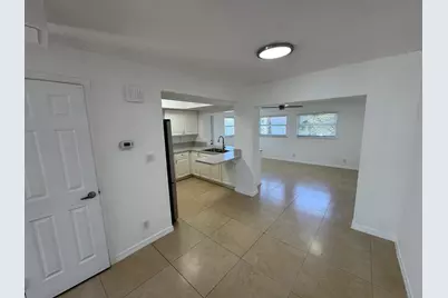 4717 NW 49th Place, Tamarac, FL 33319 - Photo 3