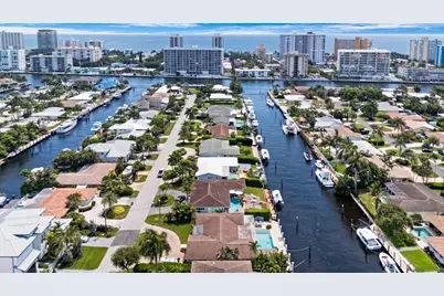 2750 NE 8th Court, Pompano Beach, FL 33062 - Photo 43