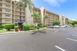 3590 Via Poinciana, Lake Worth, FL 33467 - Photo 1