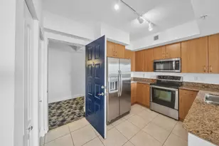 1830 Radius Dr, Hollywood, FL 33020 - Photo 39