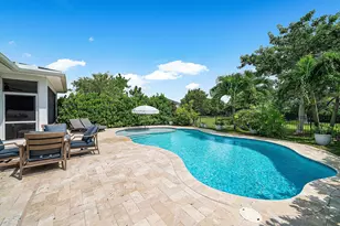 924 Deer Hvn Dr, The Acreage, FL 33470 - Photo 33