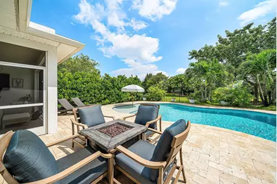 924 Deer Haven Drive, The Acreage, FL 33470 - Photo 35