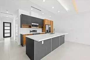 828 SW 30th St, Fort Lauderdale, FL 33315 - Photo 9