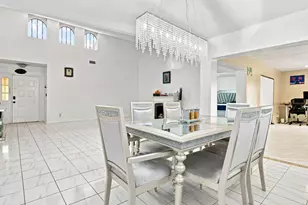 7918 Hibiscus Cir, Tamarac, FL 33321 - Photo 21