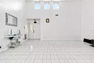 7918 Hibiscus Cir, Tamarac, FL 33321 - Photo 21