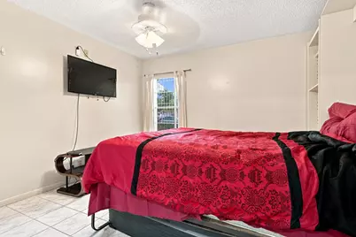7918 Hibiscus Circle #59, Tamarac, FL 33321 - Photo 5