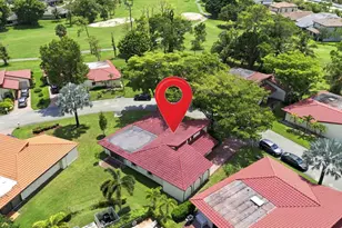 7918 Hibiscus Cir, Tamarac, FL 33321 - Photo 31
