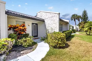 226 Lake Constance Dr, West Palm Beach, FL 33411 - Photo 1