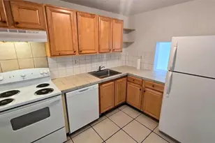 7801 Colony Circle S, Tamarac, FL 33321 - Photo 5