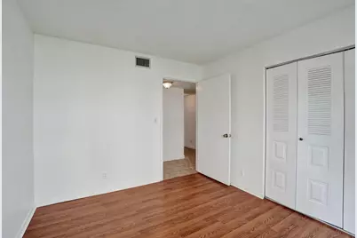 8030 Hampton Boulevard #106, North Lauderdale, FL 33068 - Photo 17