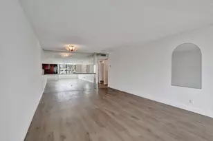 8030 Hampton Blvd, North Lauderdale, FL 33068 - Photo 11